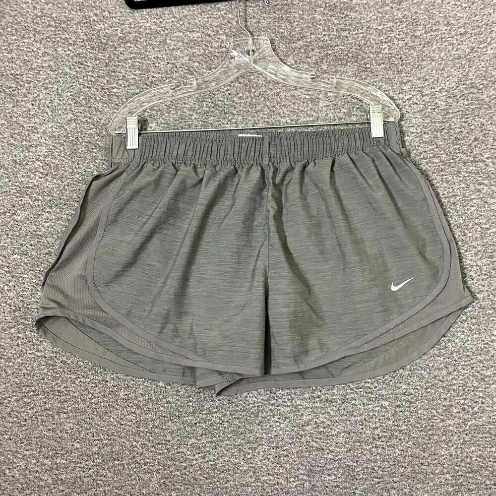 Nike Women’s Size XL Gray Lined Polyester Activewear Skorts